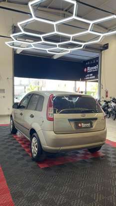 FORD-FIESTA-2008