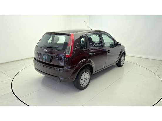 FORD-FIESTA-2010