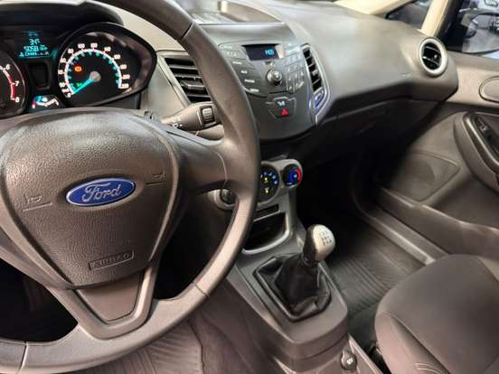 FORD-FIESTA-2017
