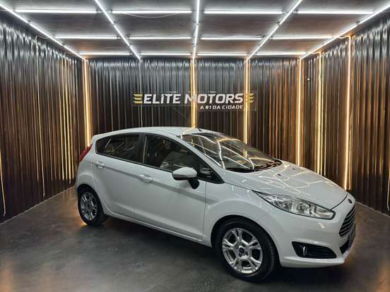 FORD-FIESTA-2014