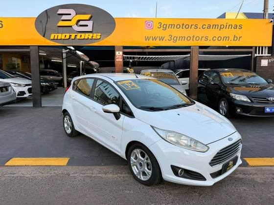 FORD FIESTA 1.6 SE HATCH 16V FLEX 4P MANUAL