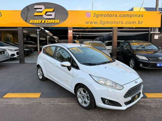 FORD-FIESTA-2013