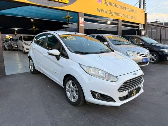 FORD-FIESTA-2013