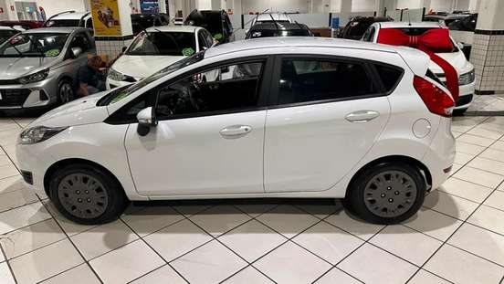 FORD-FIESTA-2017
