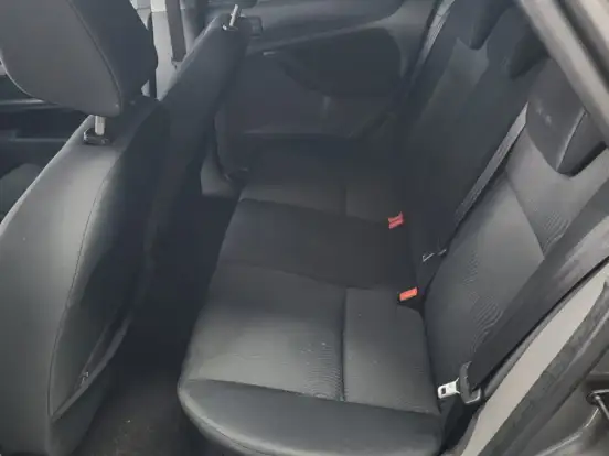 FORD-FOCUS-1.6 GL 16V FLEX 4P MANUAL FORD-FOCUS-2012