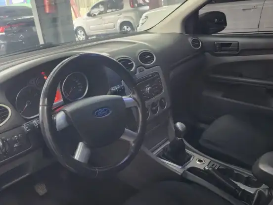 FORD-FOCUS-1.6 GL 16V FLEX 4P MANUAL FORD-FOCUS-2012
