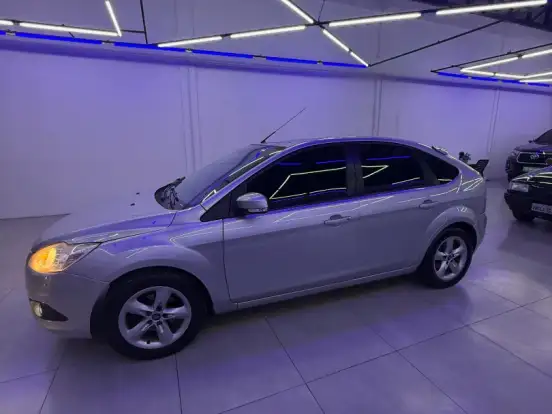 FORD-FOCUS-1.6 GLX SEDAN 16V FLEX 4P MANUAL FORD-FOCUS-2011