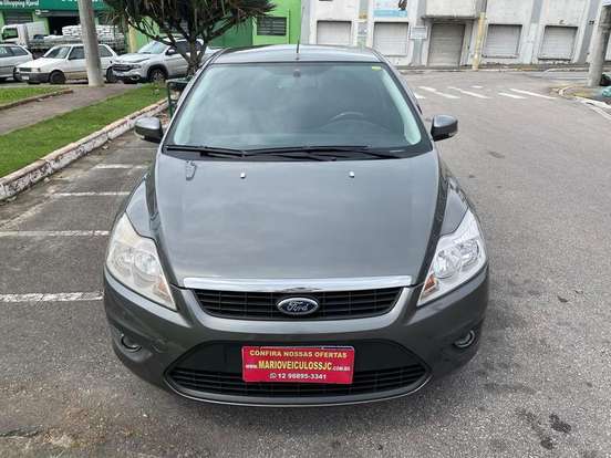 FORD-FOCUS-1.6 GL 16V FLEX 4P MANUAL FORD-FOCUS-2012