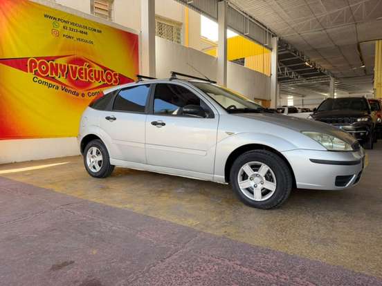 FORD-FOCUS-2007
