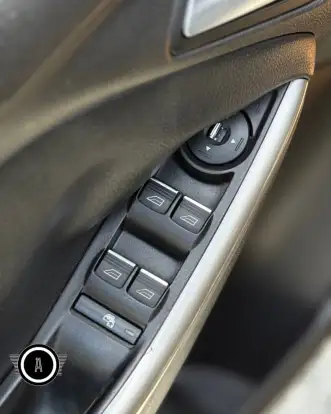 FORD-FOCUS-2013