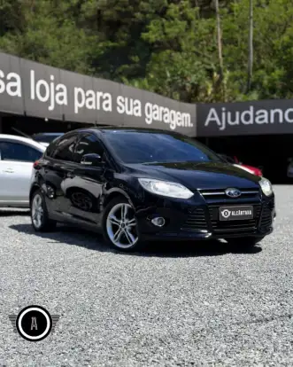 FORD-FOCUS-2013