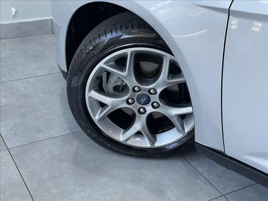 FORD-FOCUS-2.0 SE 16V FLEX 4P POWERSHIFT FORD-FOCUS-2018