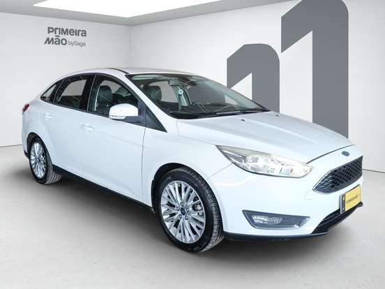 FORD-FOCUS-2017
