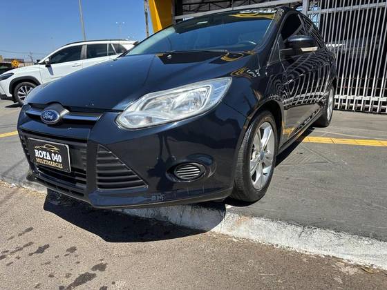 FORD FOCUS 2.0 SE PLUS 16V FLEX 4P POWERSHIFT