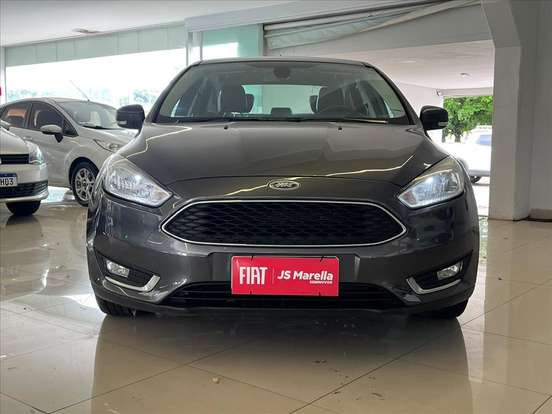 FORD-FOCUS-2017