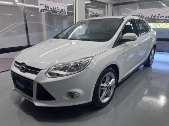FORD FOCUS 2.0 SE SEDAN 16V FLEX 4P POWERSHIFT