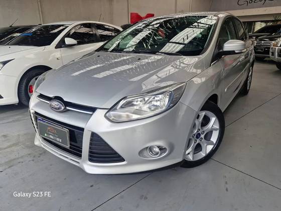 FORD FOCUS 2.0 TITANIUM 16V FLEX 4P POWERSHIFT