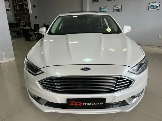 FORD-FUSION-2018