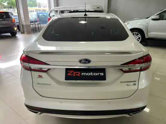 FORD-FUSION-2018