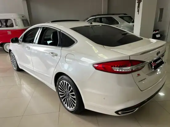 FORD-FUSION-2018