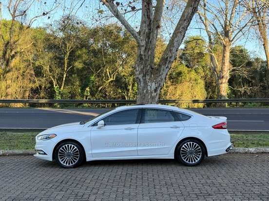 FORD-FUSION-2016