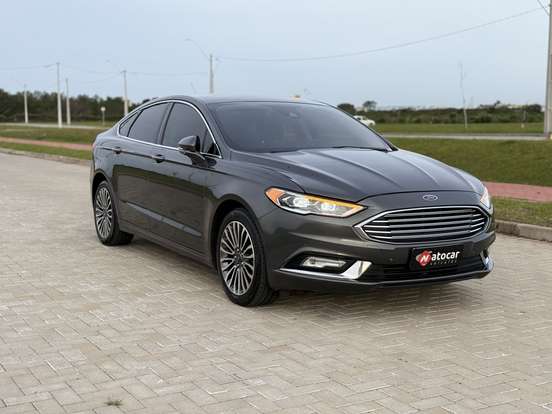 FORD-FUSION-2017