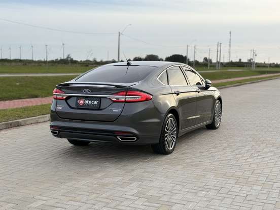 FORD-FUSION-2.0 TITANIUM AWD 16V GASOLINA 4P AUTOMÁTICO FORD-FUSION-2017