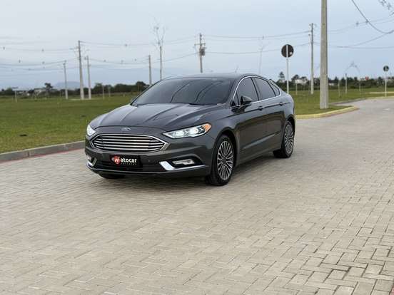 FORD-FUSION-2017