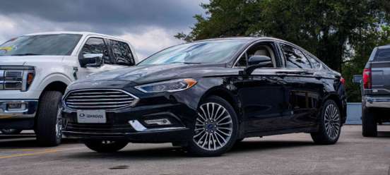 FORD-FUSION-2017