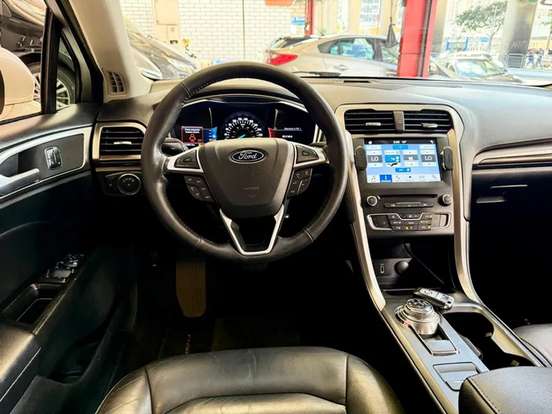 FORD-FUSION-2016