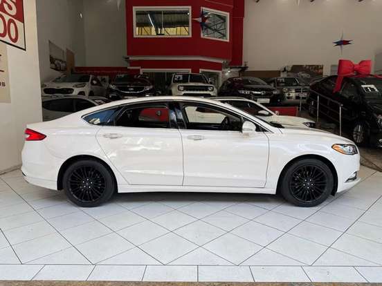 FORD-FUSION-2016