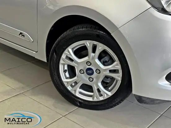 FORD-KA-2015