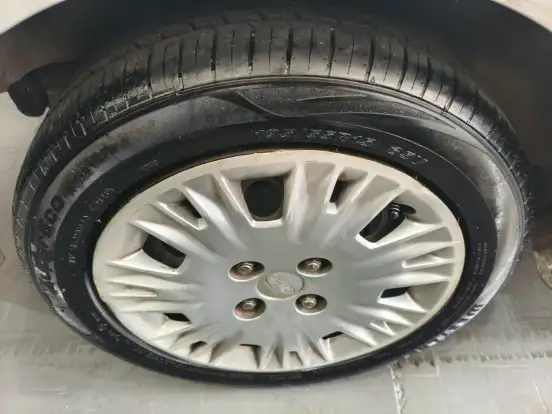 FORD-KA-1.5 TI-VCT FLEX SE SEDAN AUTOMÁTICO FORD-KA-2019