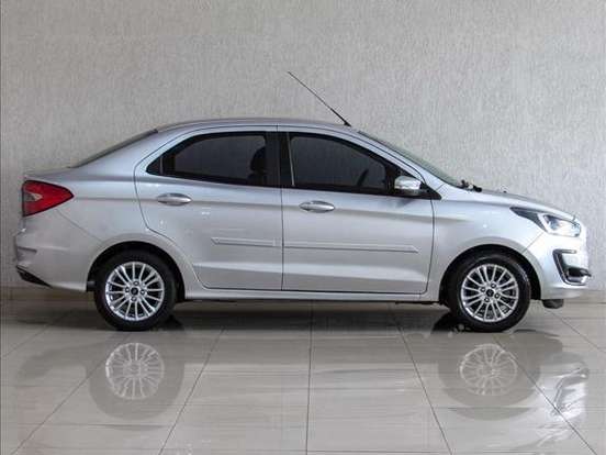 FORD-KA-1.5 TI-VCT FLEX TITANIUM SEDAN AUTOMÁTICO FORD-KA-2019
