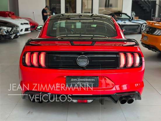 FORD-MUSTANG-2019