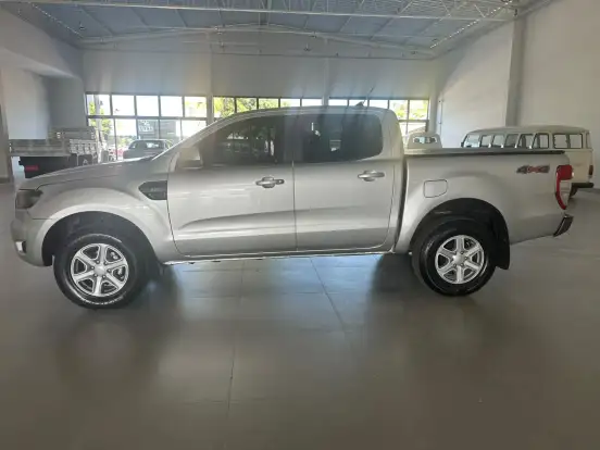 FORD-RANGER-2.2 XLS 4X4 CD 16V DIESEL 4P AUTOMÁTICO FORD-RANGER-2021
