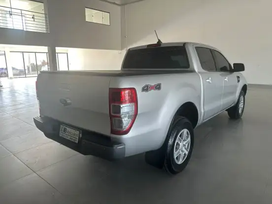 FORD-RANGER-2.2 XLS 4X4 CD 16V DIESEL 4P AUTOMÁTICO FORD-RANGER-2021