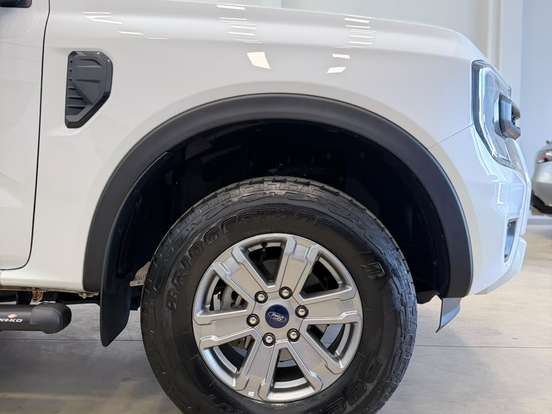 FORD-RANGER-2.0 TURBO DIESEL CD XLS 4X4 AUTOMÁTICO FORD-RANGER-2024