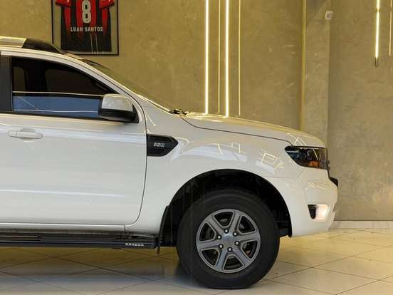 FORD-RANGER-2.2 XLS 4X2 CD 16V DIESEL 4P AUTOMÁTICO FORD-RANGER-2020