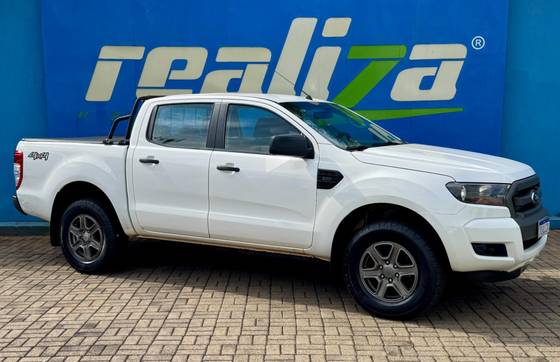 FORD RANGER 2.2 XLS 4X2 CD 16V DIESEL 4P MANUAL