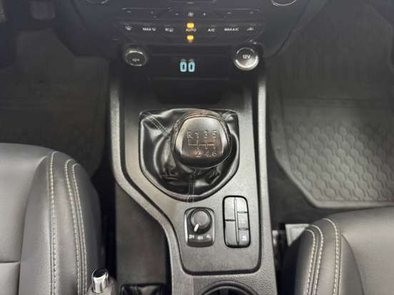 FORD-RANGER-2.2 XLS 4X4 CD 16V DIESEL 4P MANUAL FORD-RANGER-2019