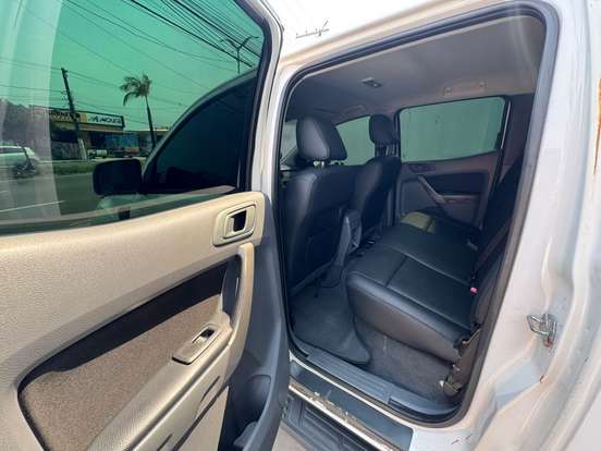 FORD-RANGER-2.5 XLS 4X2 CD 16V FLEX 4P MANUAL FORD-RANGER-2017