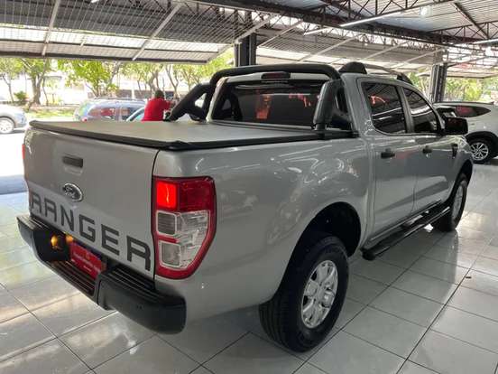 FORD-RANGER-2012