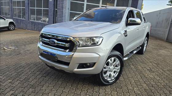 FORD RANGER 2.5 XLT 4X2 CD 16V FLEX 4P MANUAL