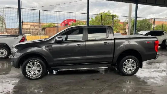 FORD-RANGER-2020