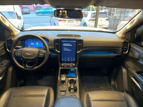 FORD-RANGER-3.0 V6 TURBO DIESEL CD LIMITED 4X4 AUTOMÁTICO FORD-RANGER-2024
