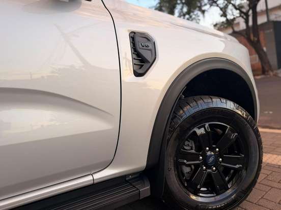FORD-RANGER-2024