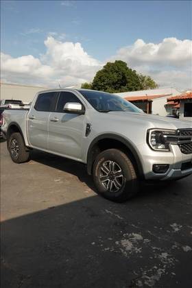 FORD RANGER 3.0 V6 TURBO DIESEL CD XLT 4X4 AUTOMÁTICO