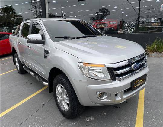 FORD RANGER 3.2 XLT 4X4 CD 20V DIESEL 4P AUTOMÁTICO