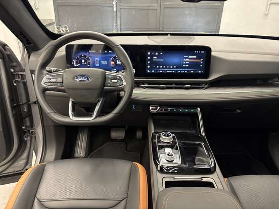 FORD-TERRITORY-2025